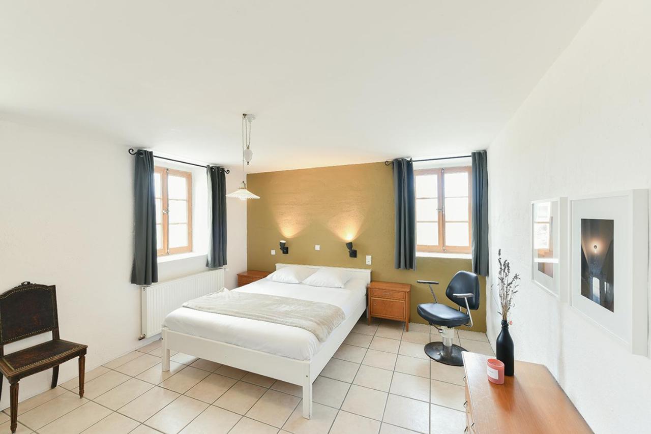 Auberge La Plaine Chabrillan Exteriör bild