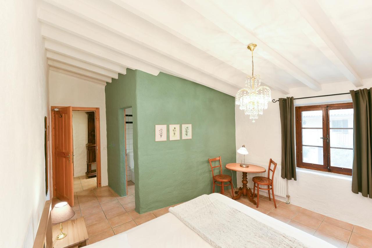 Auberge La Plaine Chabrillan Exteriör bild