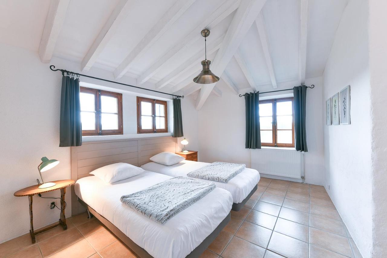 Auberge La Plaine Chabrillan Exteriör bild