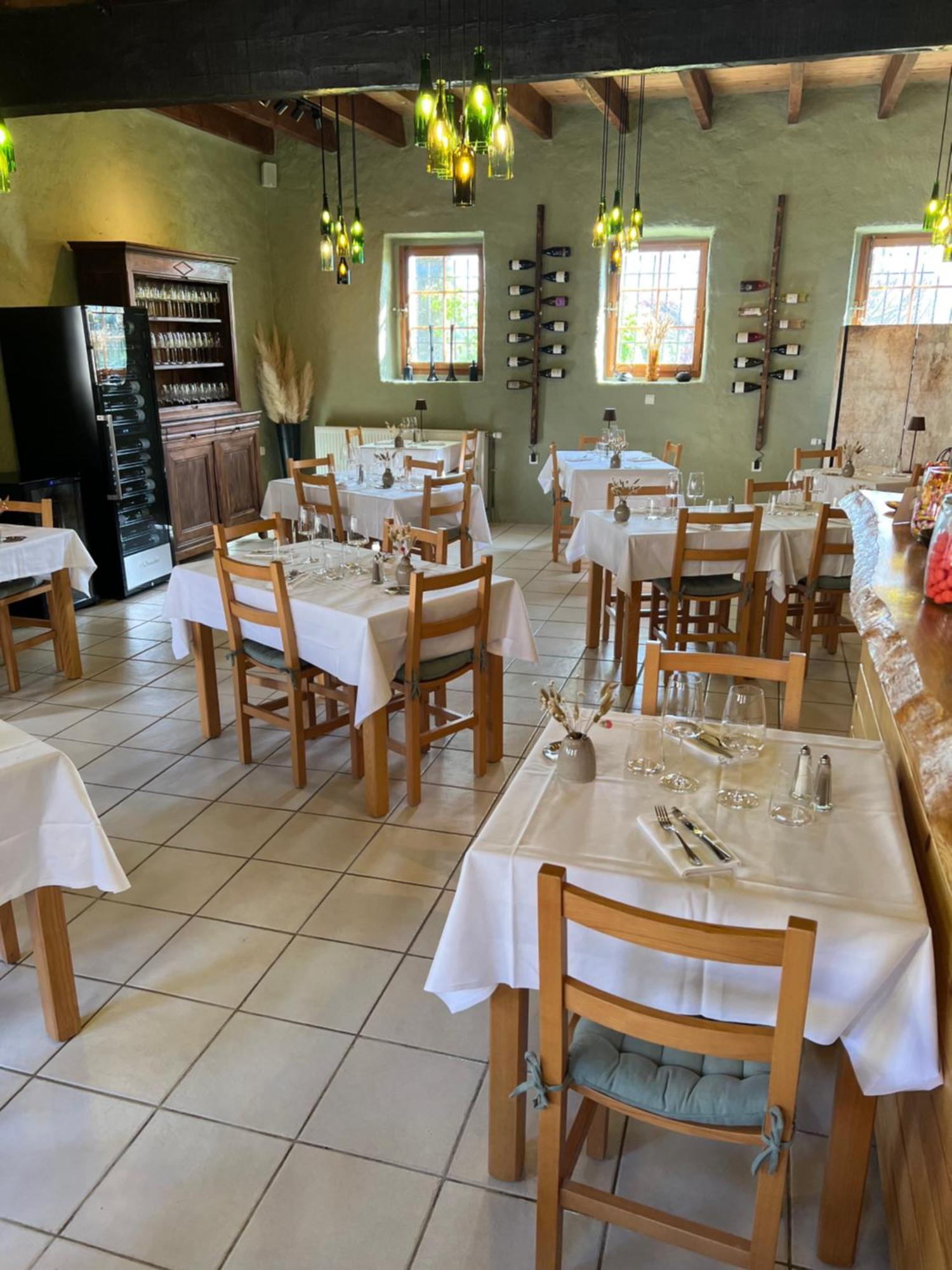 Auberge La Plaine Chabrillan Exteriör bild