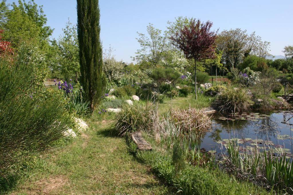 Auberge La Plaine Chabrillan Exteriör bild